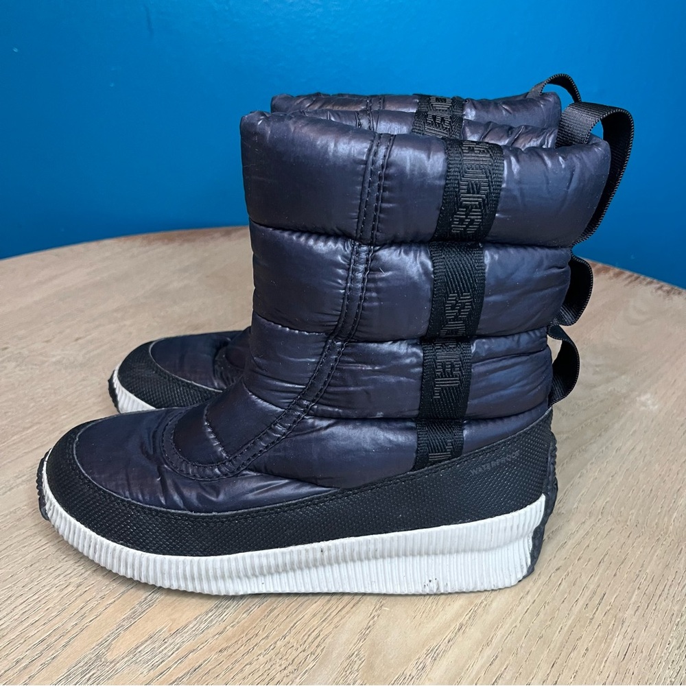 Sorel Women’s Out N About Puffy Mid Boots Navy Blue Waterproof Snow Size 6.5 - Picture 4 of 9